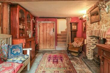 King Charles Cottage