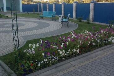 Mini Hotel Kompleks Parus