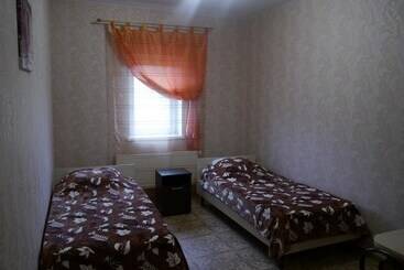 Mini Hotel Kompleks Parus