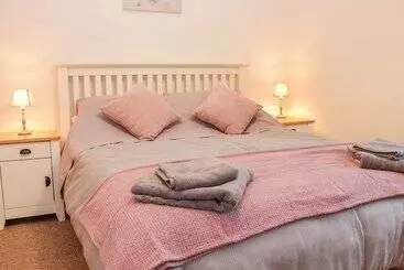 Pinner S Cottage