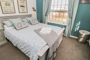 کلبه 2 Old Coastguard House