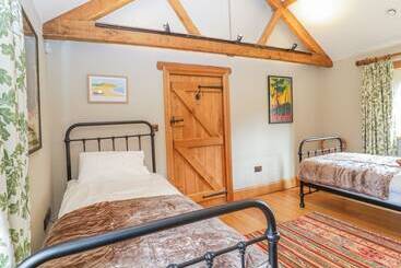 コテージ Middle Farm Annex