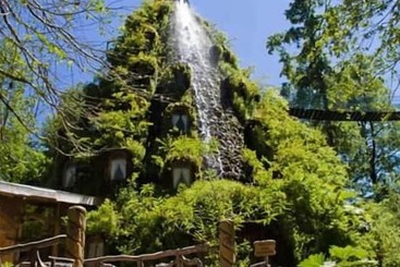 Bed and Breakfast La Llar Hostel