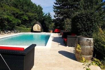 בית מלון כפרי Le Petit Mas De Marie