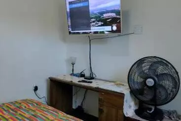 ホテル Village Itaúna Inn