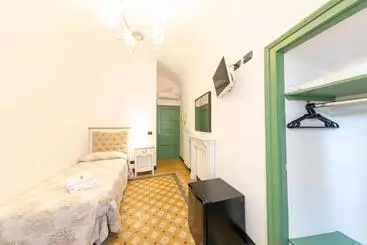 Bed and Breakfast Palazzo Villelmi