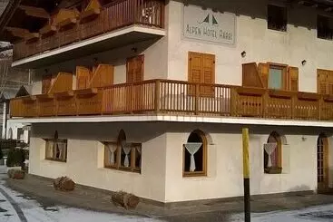 Alpen Hotel Rabbi