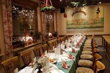 בית מלון כפרי Restaurant Zur Mainlust