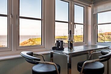 별장 4 Victoria Court