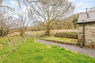 茅舍 Bythyn Ddol Hafod