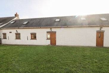 کلبه The Mill And Stable