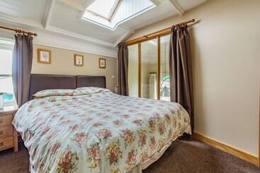 Hus på landet The New Chapel