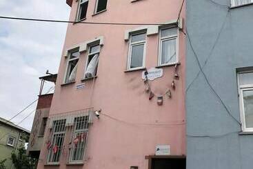 Adelante El Destino   Adults Only   Hostel