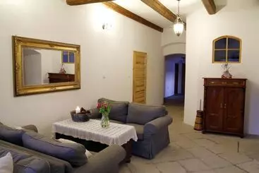 ホテル Biorezydencja