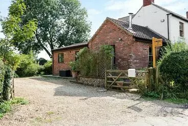 Mökkimajoitus The Ramblers' Annex