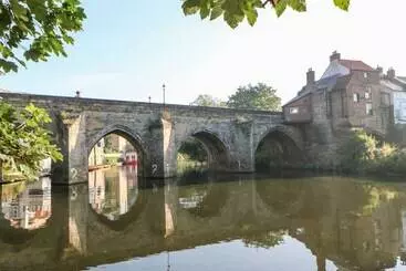 Mökkimajoitus Brookside Byre