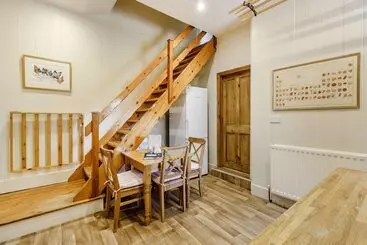 Mökkimajoitus Reiver's Rest