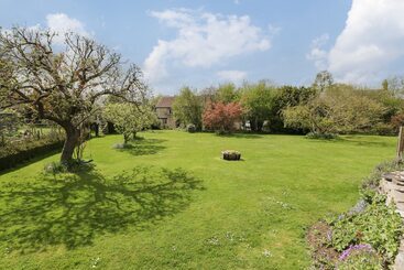 קוטג'' Shephards Retreat