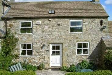 קוטג'' The Stone Byre
