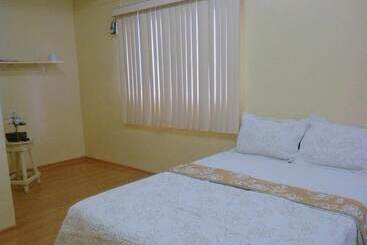 هتل Pousada E Conveniência Canadá