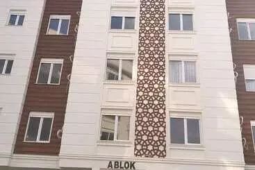 Huoneistohotelli Cantas Konutlari