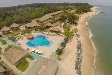 هتل La Baie Des Tortues Luth