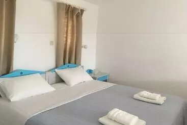 Huoneistohotelli Theodosia Studios