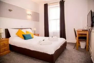 Hotelli The Kirk Inn