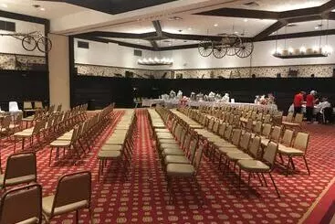 Hotelli The Seasons Lodge