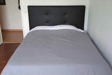 פנסיון Lisbon South Bay Rooms