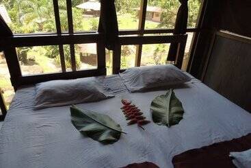 هتل Pacuare River Lodge