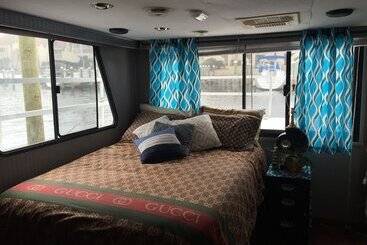 ホテル Harbor Houseboat