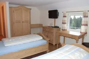 Berggasthof & Hotel Brend