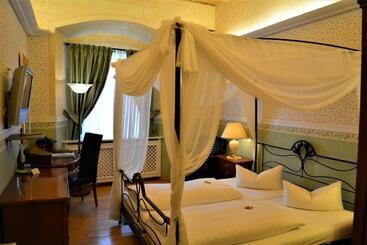 Die Kronacher Stadthotels