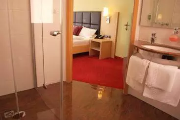 Отель An Der Eiche