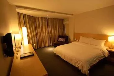 Отель Super 8 Lanzhou Yong Chang Lu