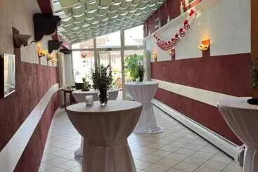 Отель Weinstube Am Markt