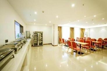 Otel Greentree Inn Huanggang City Wuxue City Kanjiang Avenue