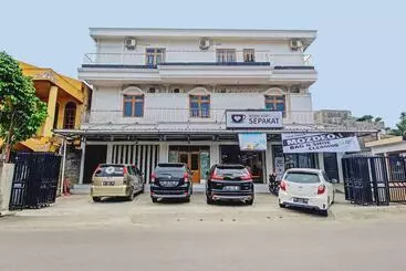 Hotelli Palembang Residence By Oyo Room