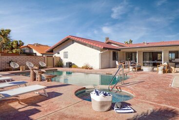 游客公寓 Lava Rocks By Avantstay Gorgeous Desert Haven W Pool Hot Tub Fire Pit Ping Pong