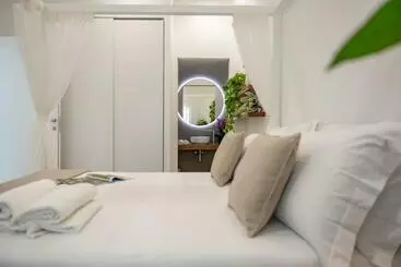 Aamiaismajoitus (B&B) Daline Holiday Rooms