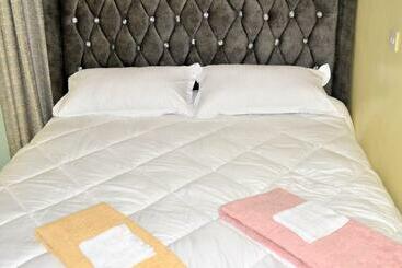 تختخواب و صبحانه Winnie S Haven