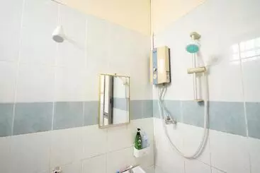 Hotel Oyo Homes 90575 Ck Bahau Homestay