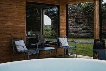 Vakantie-appartementen Off The Track Getaway, Luxury Lodge