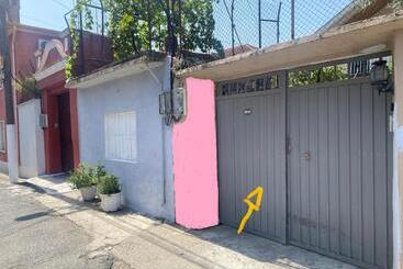 Nocleg ze śniadaniem Gather Inn Guest House