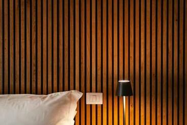 住宿加早餐  Reef Suites