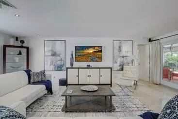 ツーリストアパートメント Pet Friendly Private Pool Home 1 4 Miles To The Gulf