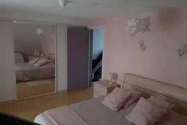 ツーリストアパートメント Bon Moment Détente