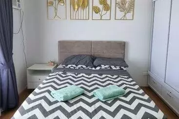 アパートホテル Mesatierra Garden Residences