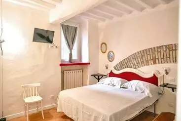 Pensió Piccolo Girasole